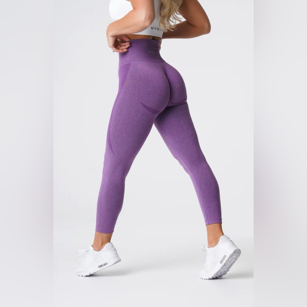 NVGTN Violet Contour Seamless Leggings